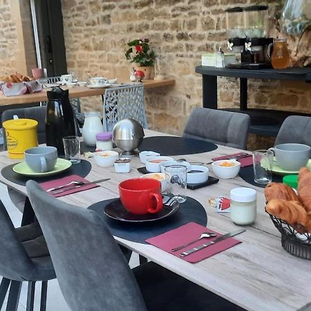 Hotel Les Etangs Du Moulin D'Harcy Lonny Esterno foto